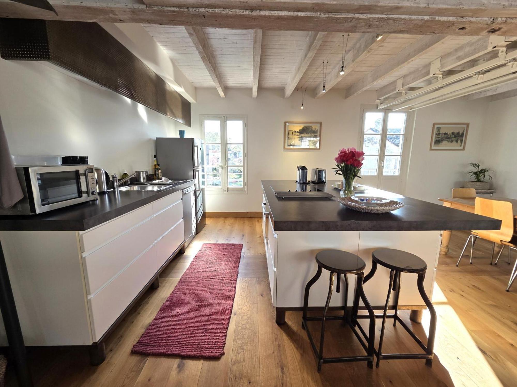 Quai 3 Loft Moderne Et Lumineux Les Pieds Dans L'Eau Appartement Jarnac Buitenkant foto